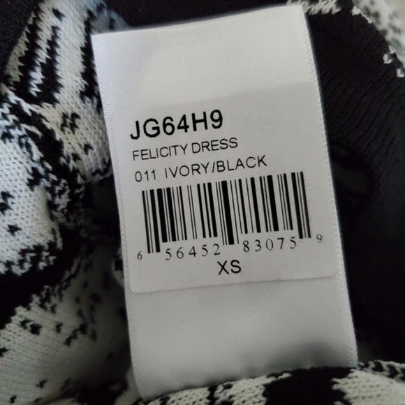 Plenty by Tracy Reese Felicity Long Sleeve Knit Sweater‎ Dress - Picture 4 of 5